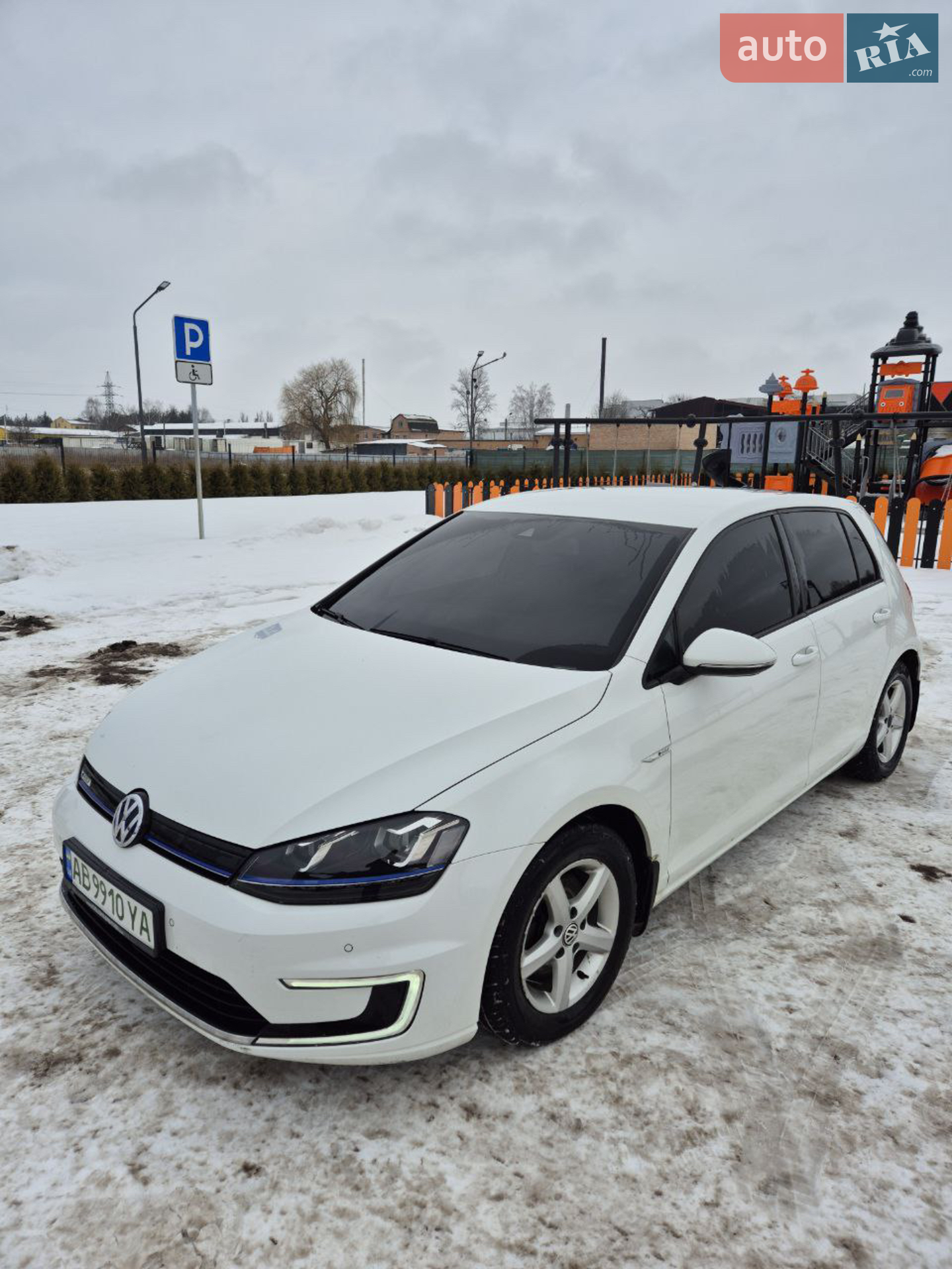2014 Volkswagen Golf - мініатюра 3