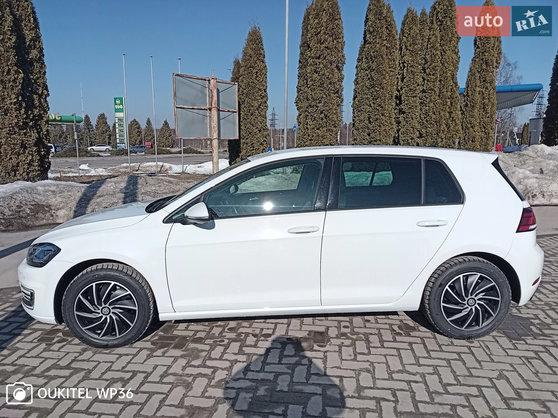 2020 Volkswagen Golf - мініатюра 4