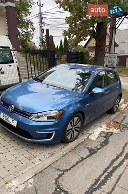 Хэтчбек Volkswagen e-Golf 2016 в Ирпене