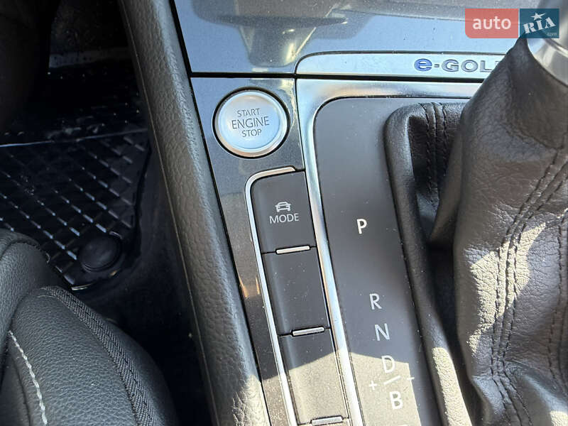 Хэтчбек Volkswagen e-Golf 2018 в Ровно