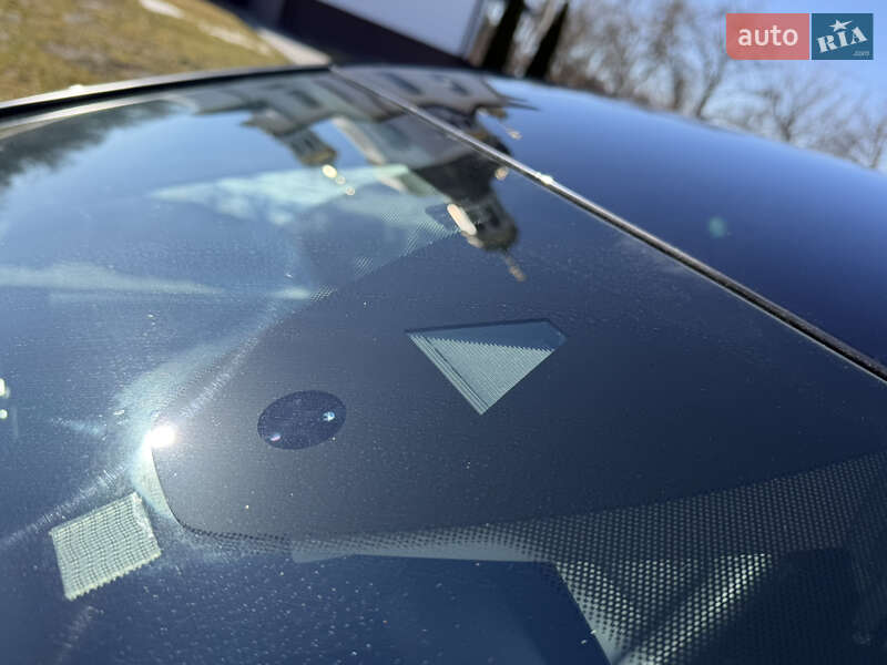 Хэтчбек Volkswagen e-Golf 2018 в Ровно