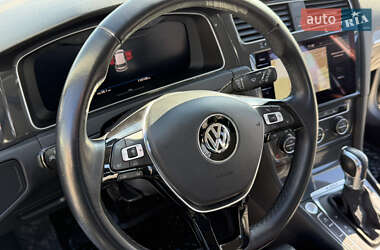 Хэтчбек Volkswagen e-Golf 2018 в Ровно
