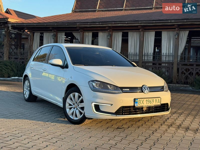 Volkswagen e-Golf 2014
