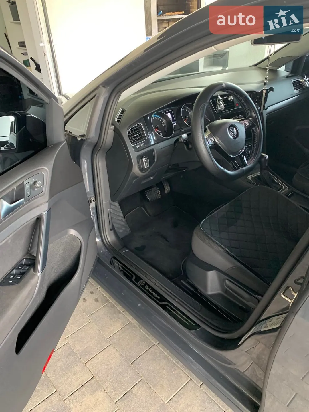 2020 Volkswagen Golf - мініатюра 8