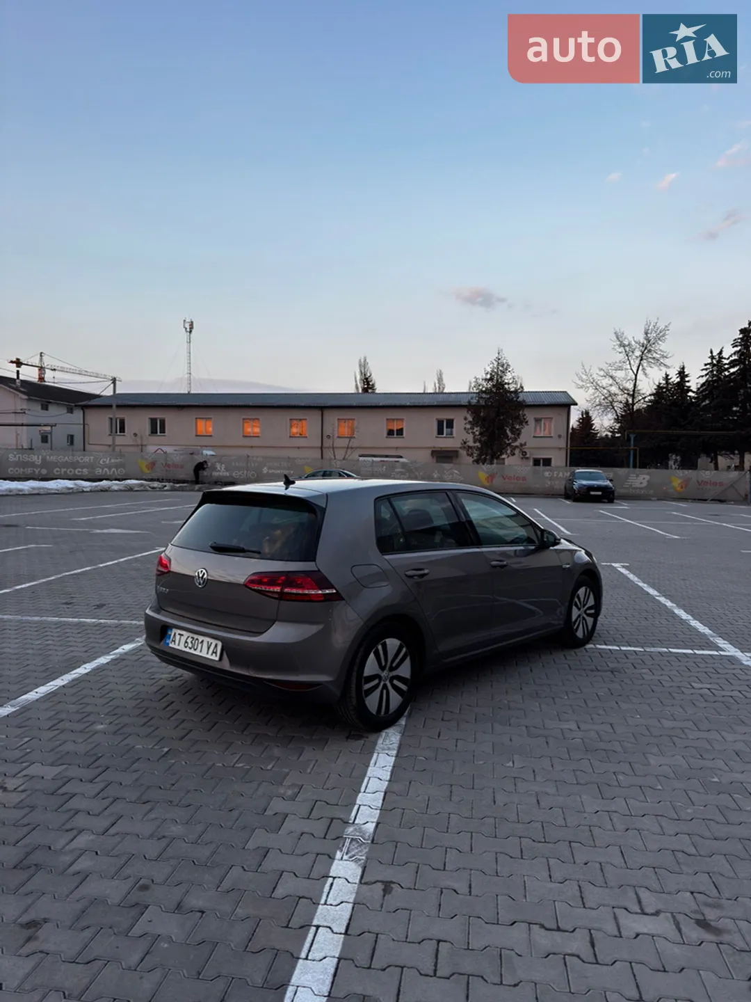2014 Volkswagen Golf - мініатюра 8