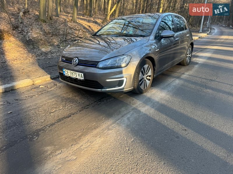 Volkswagen e-Golf 2014