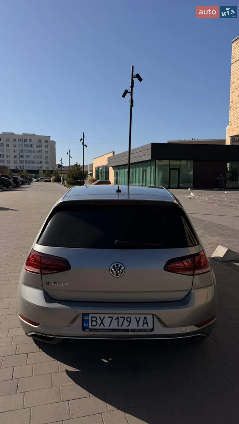 2019 Volkswagen Golf - мініатюра 8