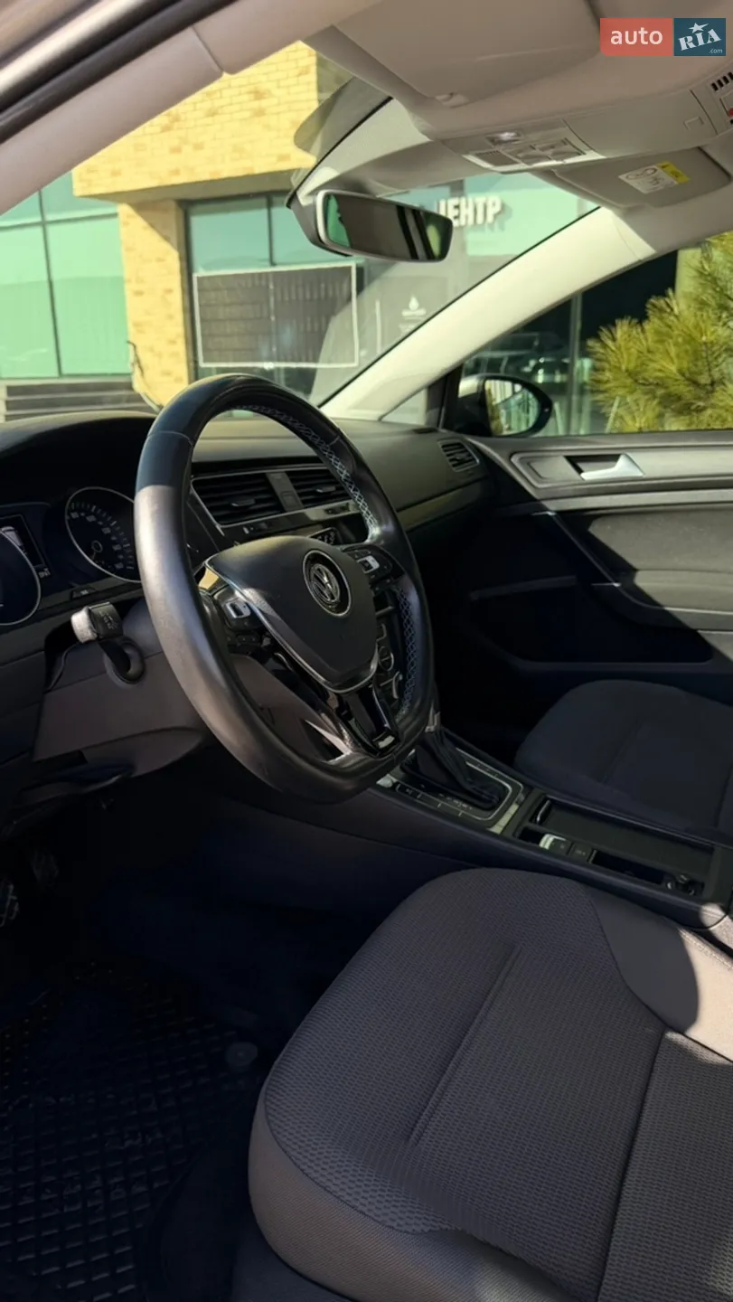 2019 Volkswagen Golf - мініатюра 13