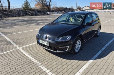Хетчбек Volkswagen e-Golf 2015 в Тернополі
