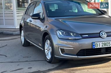 Хетчбек Volkswagen e-Golf 2016 в Лубнах