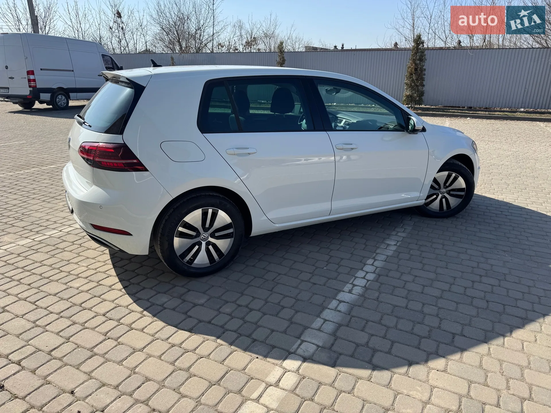 2020 Volkswagen Golf - мініатюра 6
