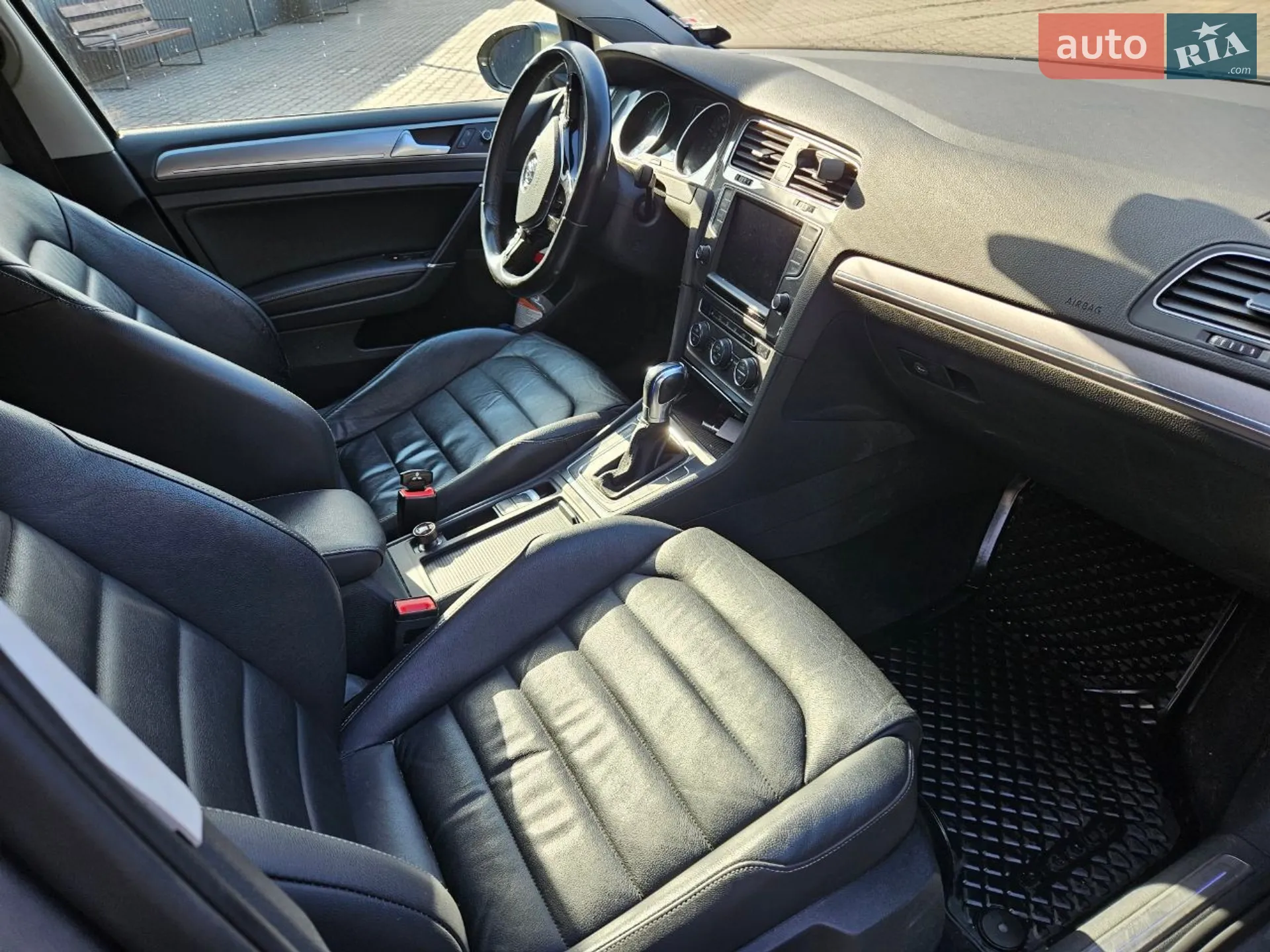 2015 Volkswagen Golf - мініатюра 9