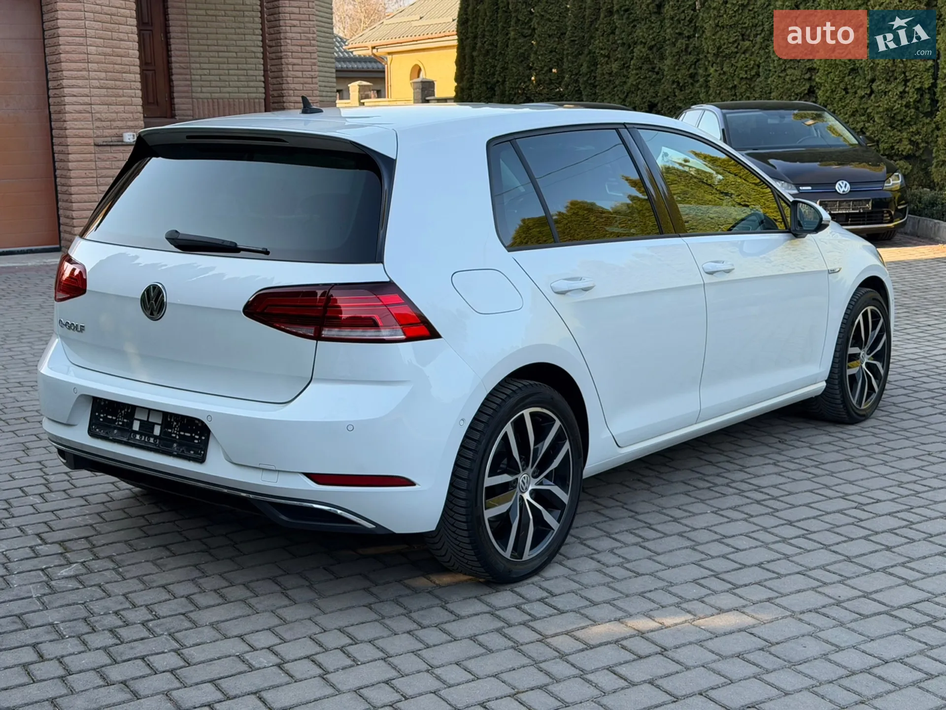 2018 Volkswagen Golf - мініатюра 16
