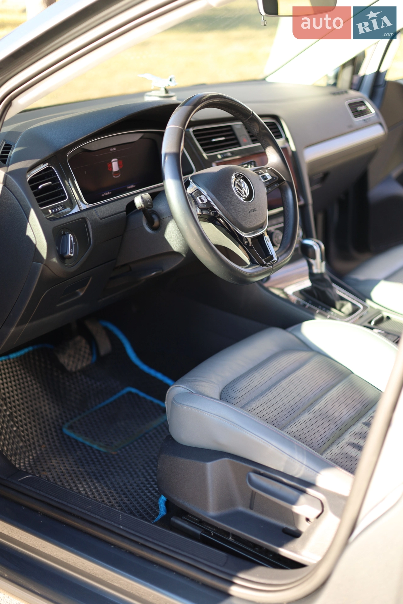 2018 Volkswagen Golf - мініатюра 16