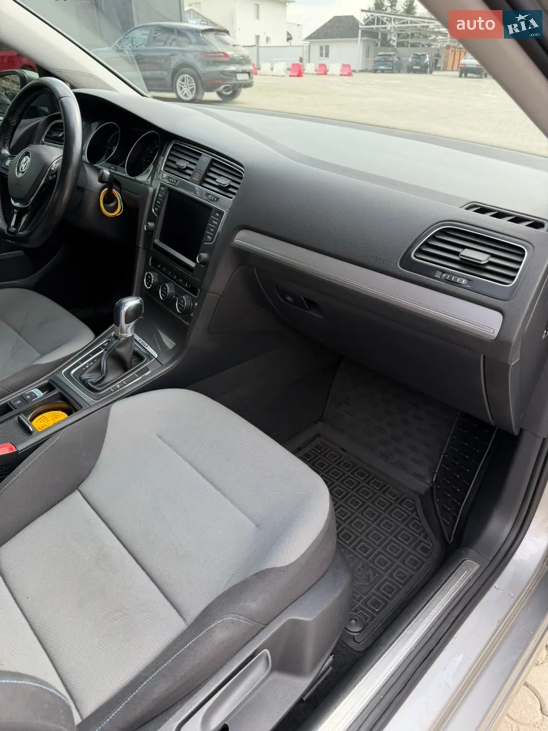 2014 Volkswagen Golf - мініатюра 19