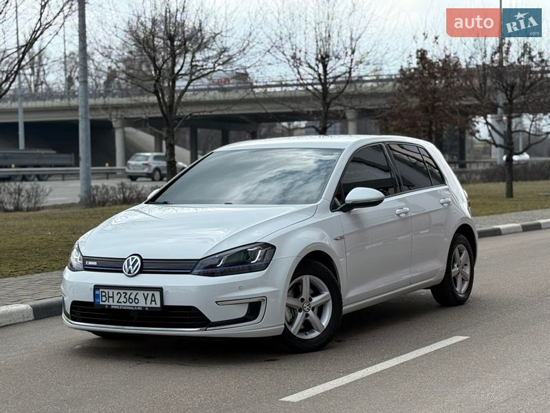 Volkswagen e-Golf 2014