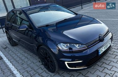 Хэтчбек Volkswagen e-Golf 2016 в Львове
