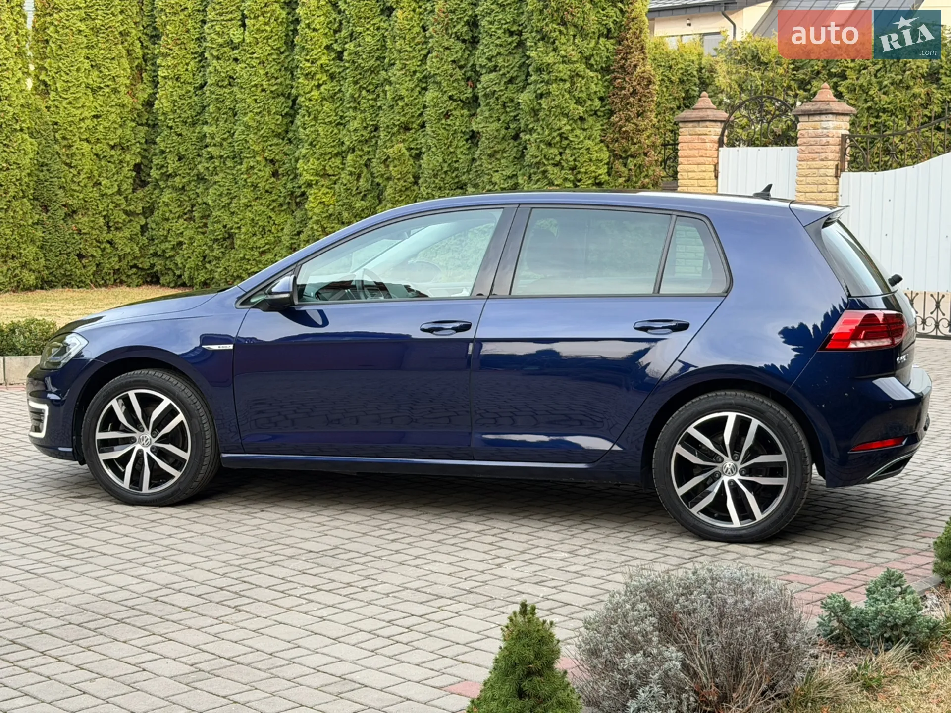 2019 Volkswagen Golf - мініатюра 12