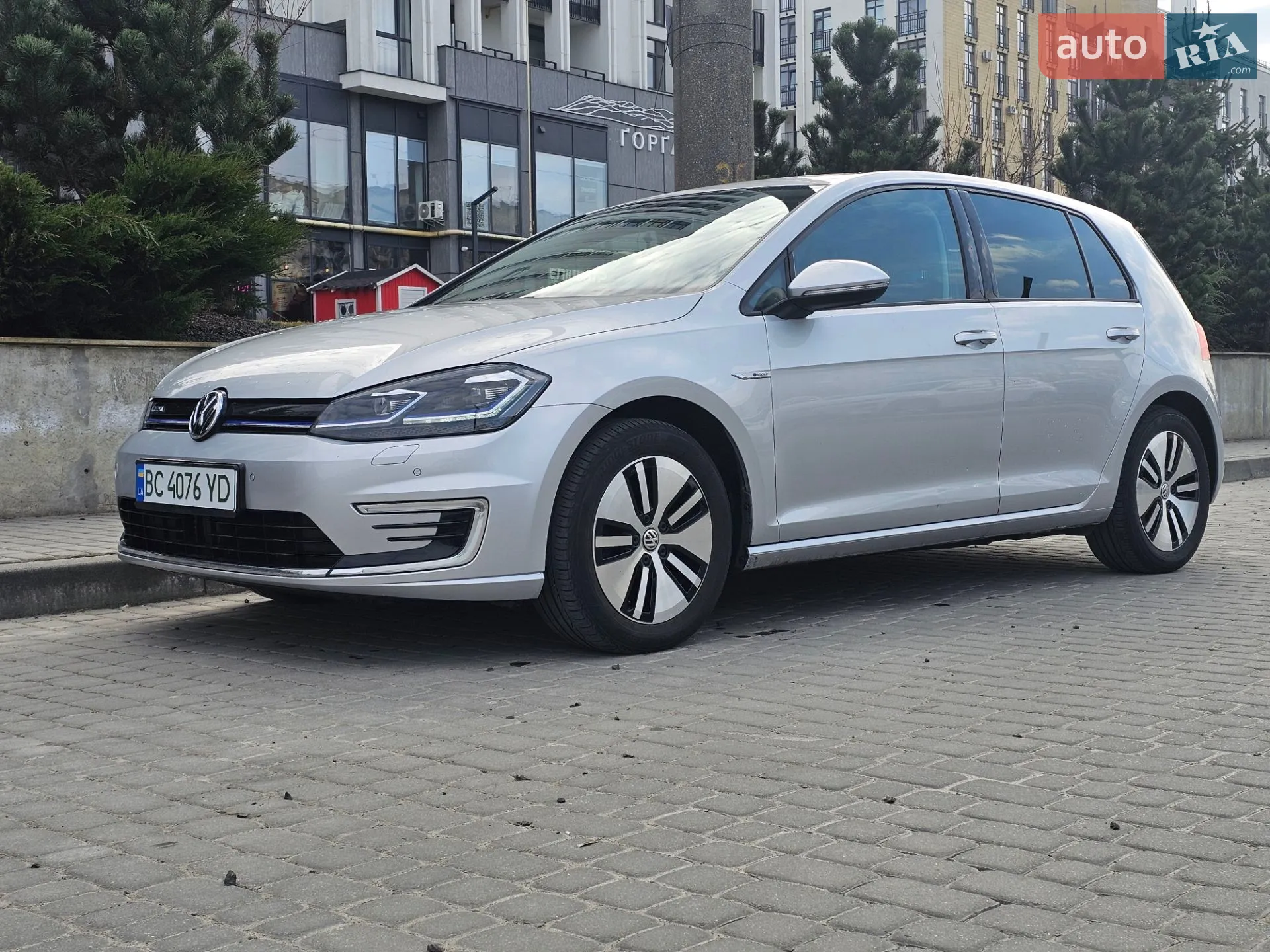 2019 Volkswagen Golf - фото 1