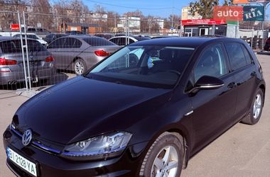 Хэтчбек Volkswagen e-Golf 2015 в Полтаве