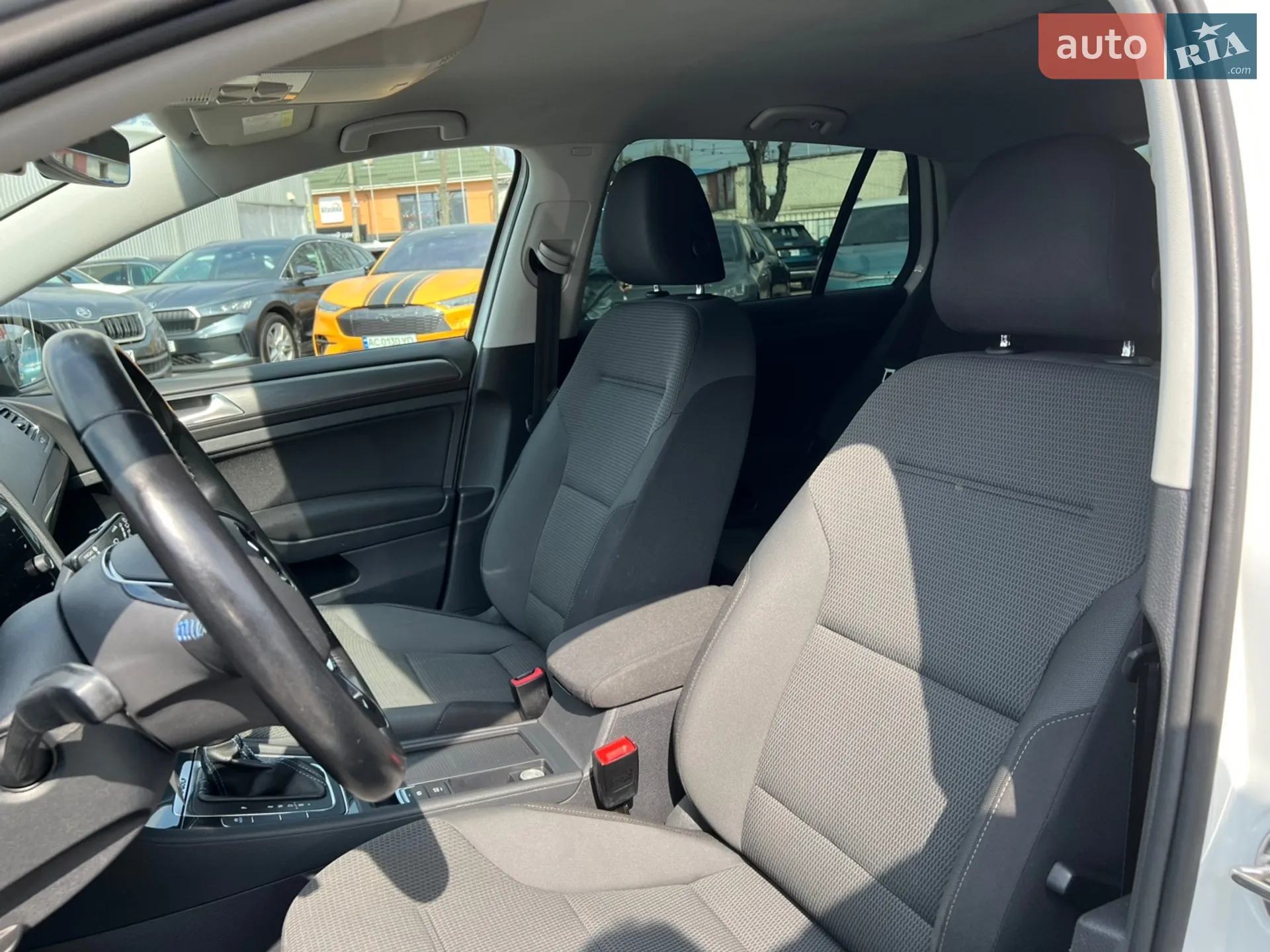 2020 Volkswagen Golf - мініатюра 22