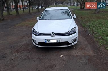 Хэтчбек Volkswagen e-Golf 2020 в Львове