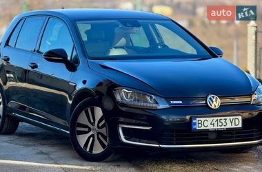 Хэтчбек Volkswagen e-Golf 2015 в Дрогобыче