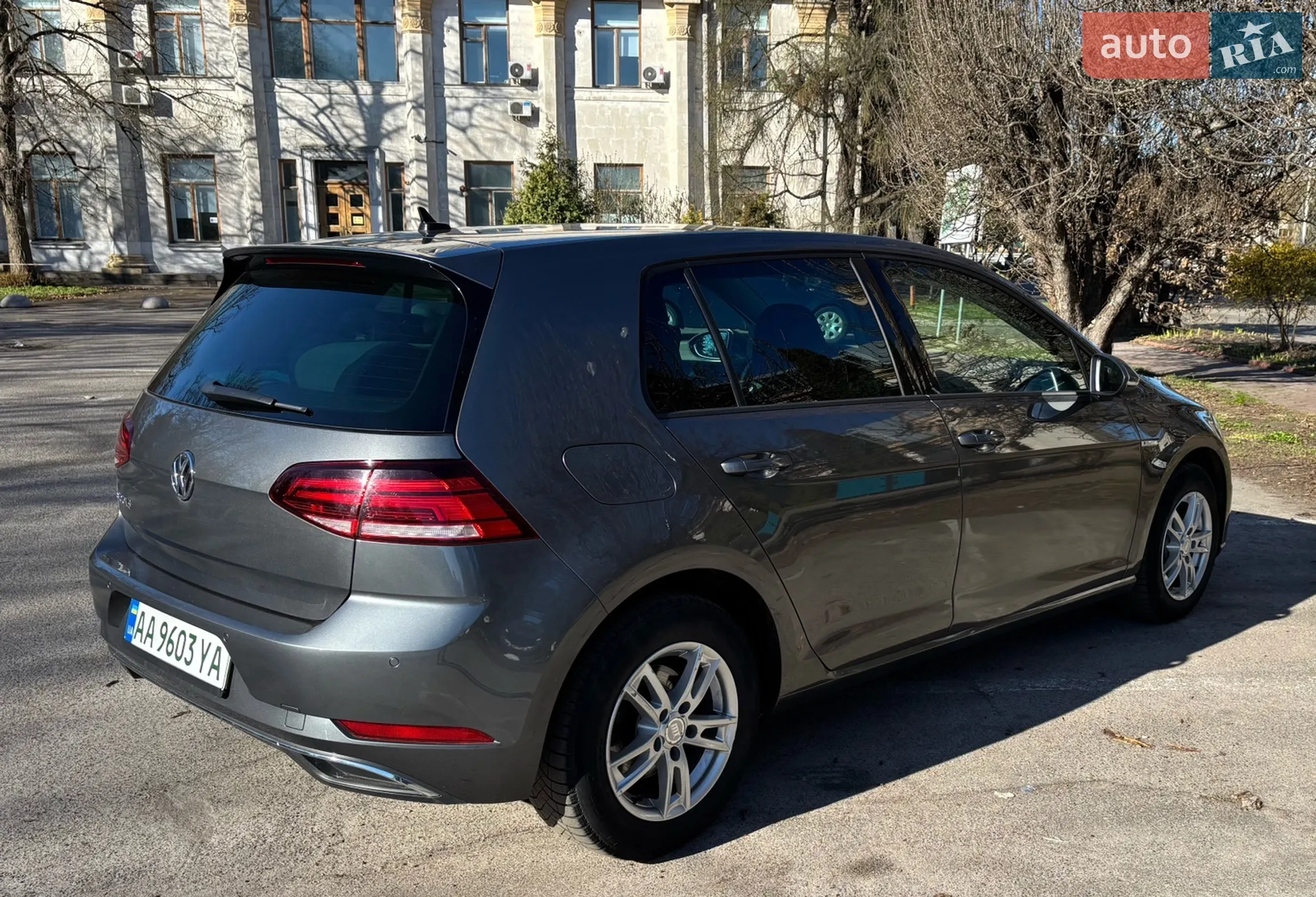 2019 Volkswagen Golf - мініатюра 16
