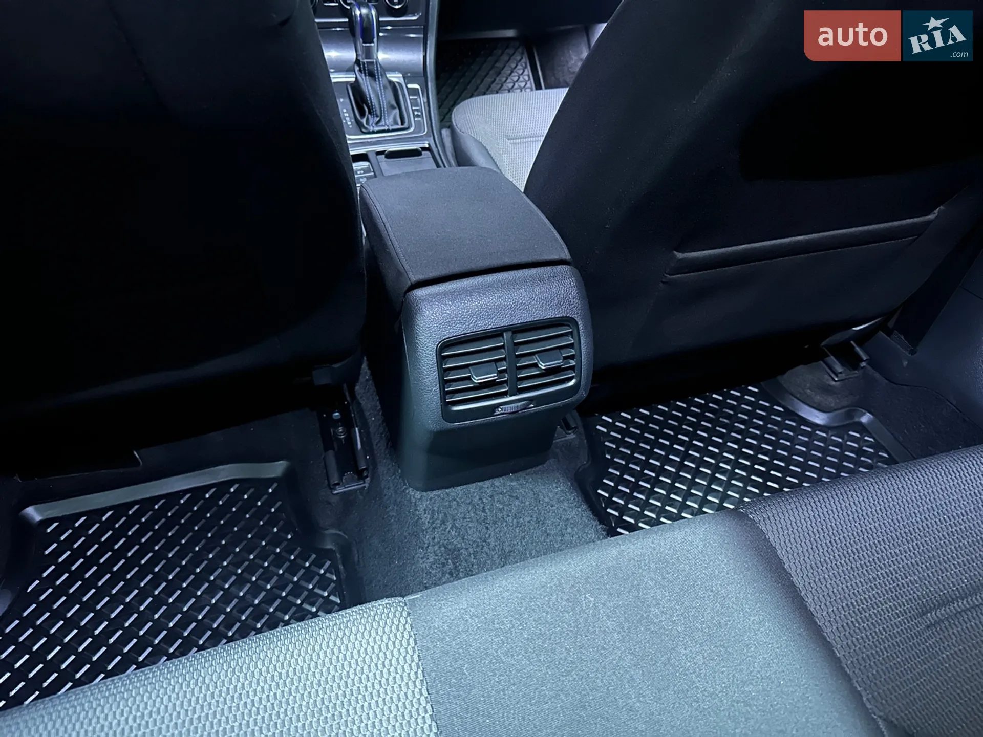 2017 Volkswagen Golf - мініатюра 6