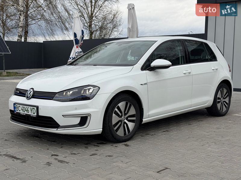 Хэтчбек Volkswagen e-Golf 2014 в Владимире