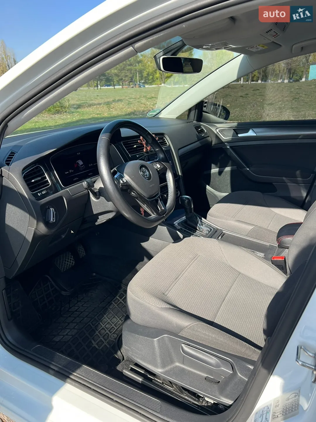 2020 Volkswagen Golf - мініатюра 15