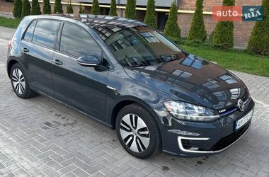 Хетчбек Volkswagen e-Golf 2019 в Житомирі