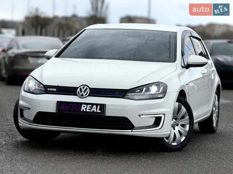 Volkswagen e-Golf 2016