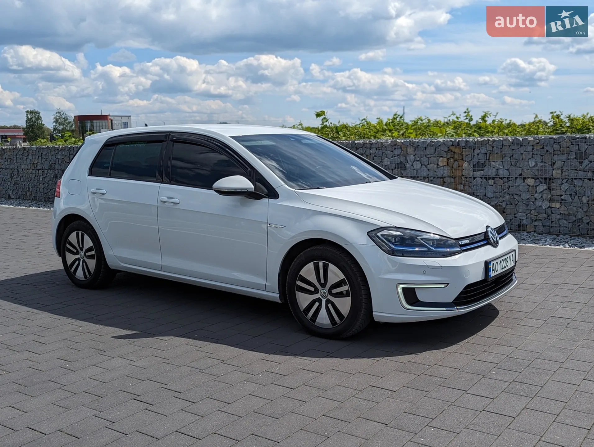 2018 Volkswagen Golf - мініатюра 2