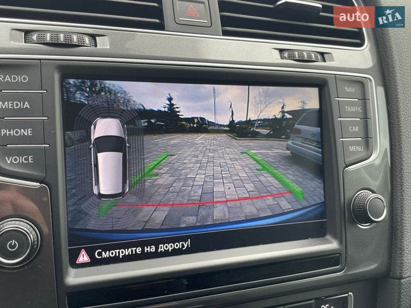 Хэтчбек Volkswagen e-Golf 2016 в Львове