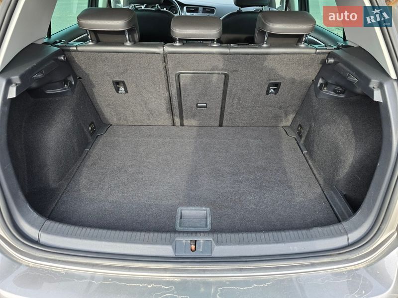 Хэтчбек Volkswagen e-Golf 2014 в Владимире