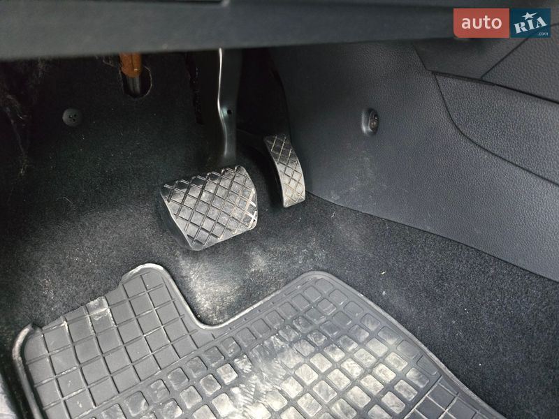 Хэтчбек Volkswagen e-Golf 2014 в Владимире