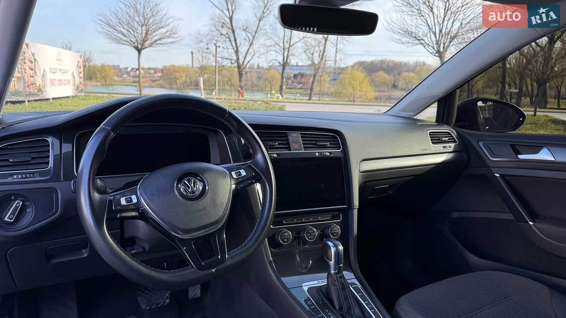 2019 Volkswagen Golf - мініатюра 16