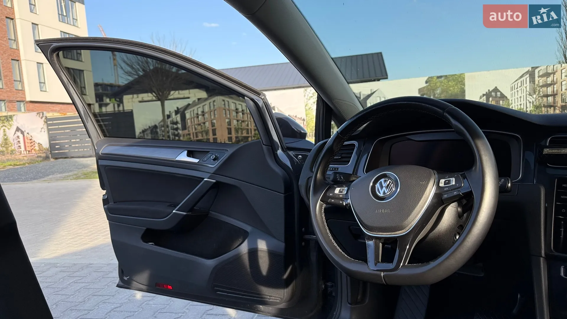 2019 Volkswagen Golf - мініатюра 26