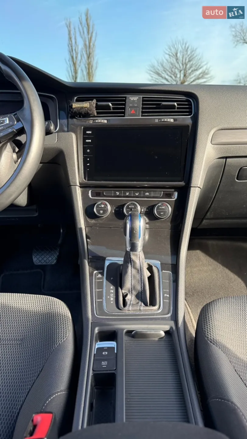 2019 Volkswagen Golf - мініатюра 28