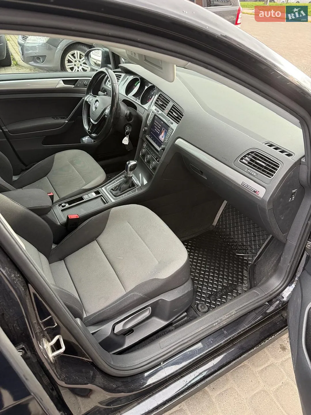 2016 Volkswagen Golf - мініатюра 16