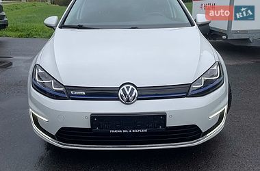 Хэтчбек Volkswagen e-Golf 2015 в Ровно