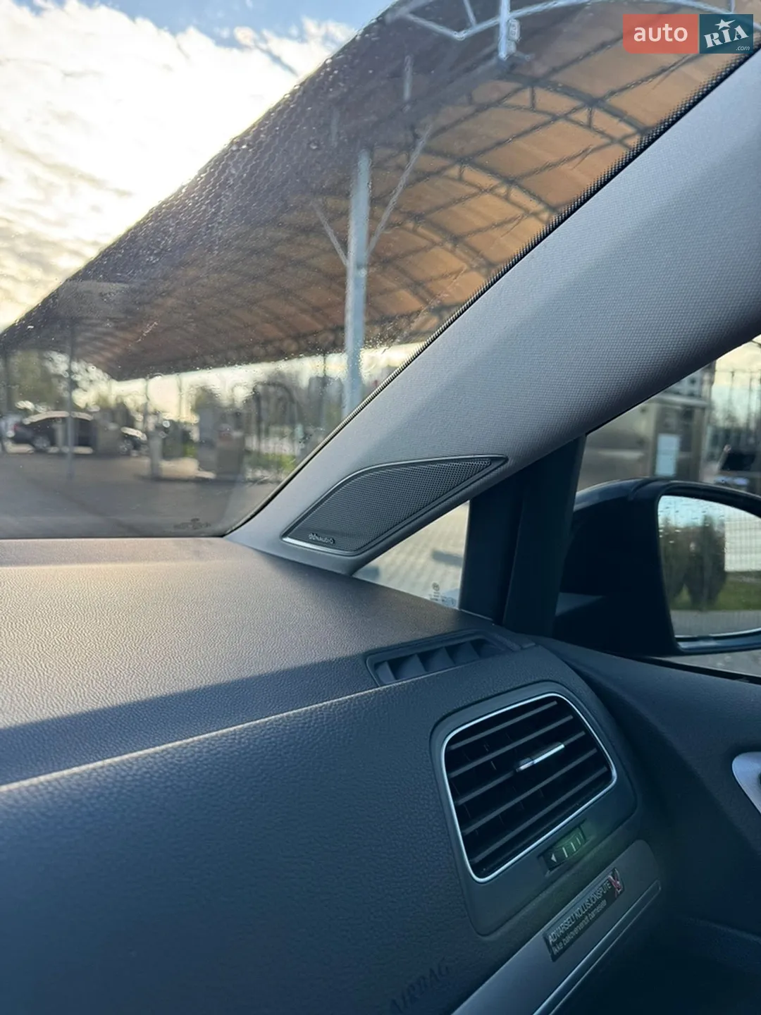 2014 Volkswagen Golf - мініатюра 26