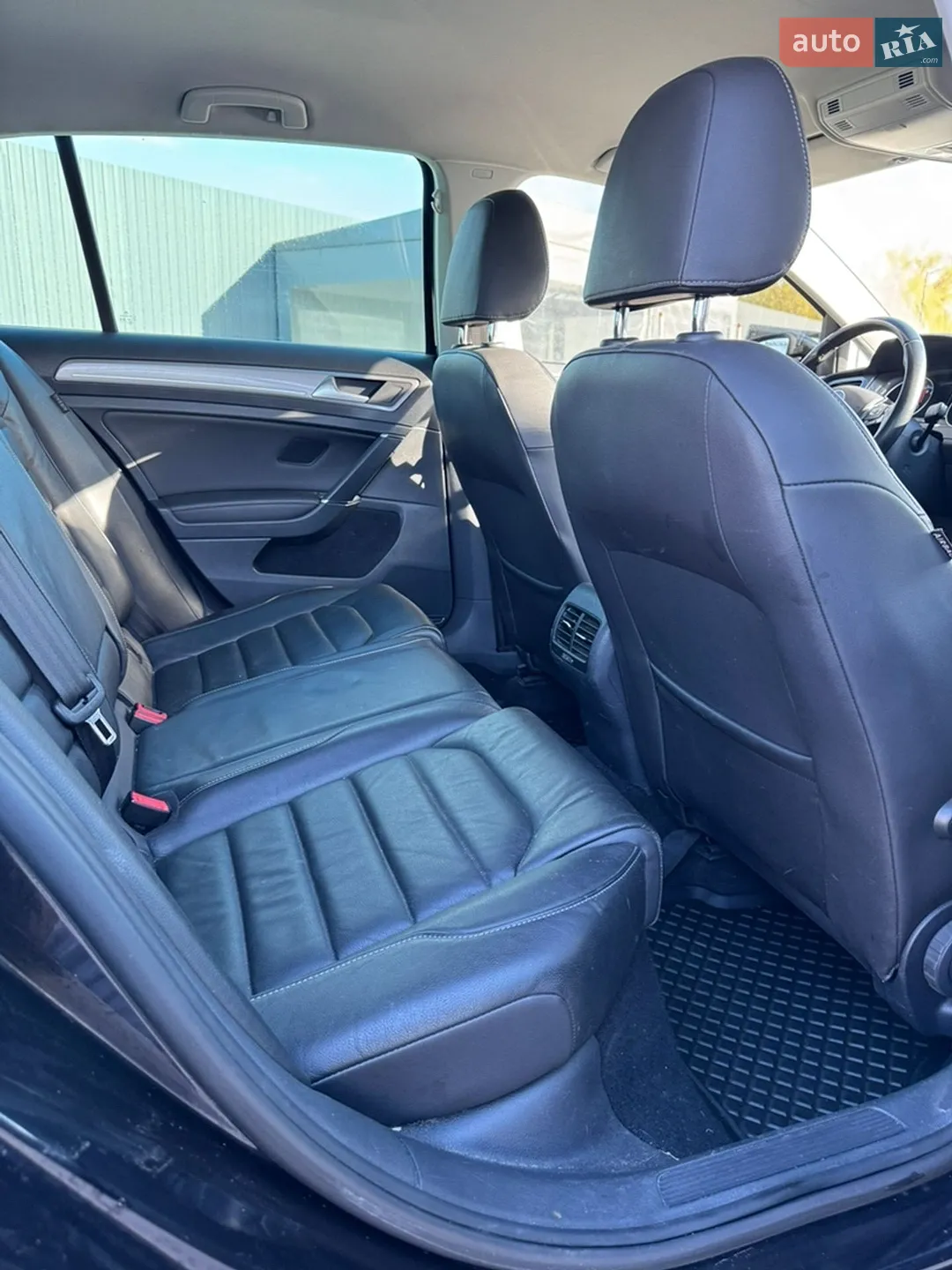 2014 Volkswagen Golf - мініатюра 51