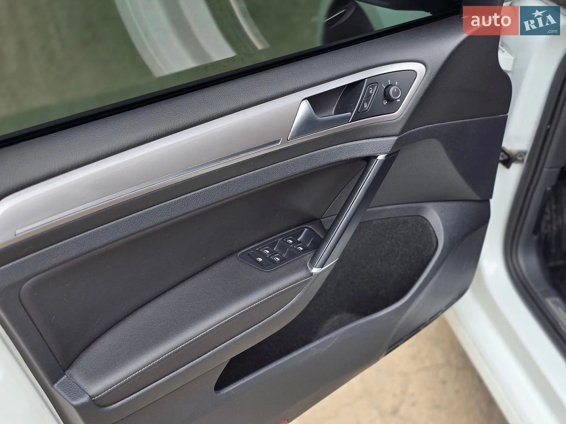 2014 Volkswagen Golf - мініатюра 10