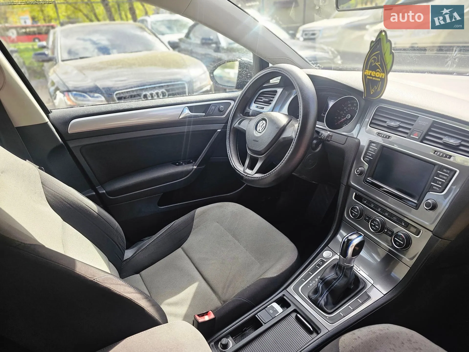 2016 Volkswagen Golf - мініатюра 17