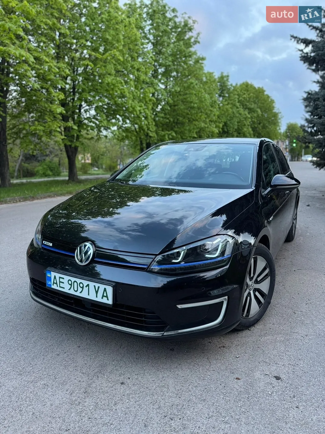 2015 Volkswagen Golf - фото 1