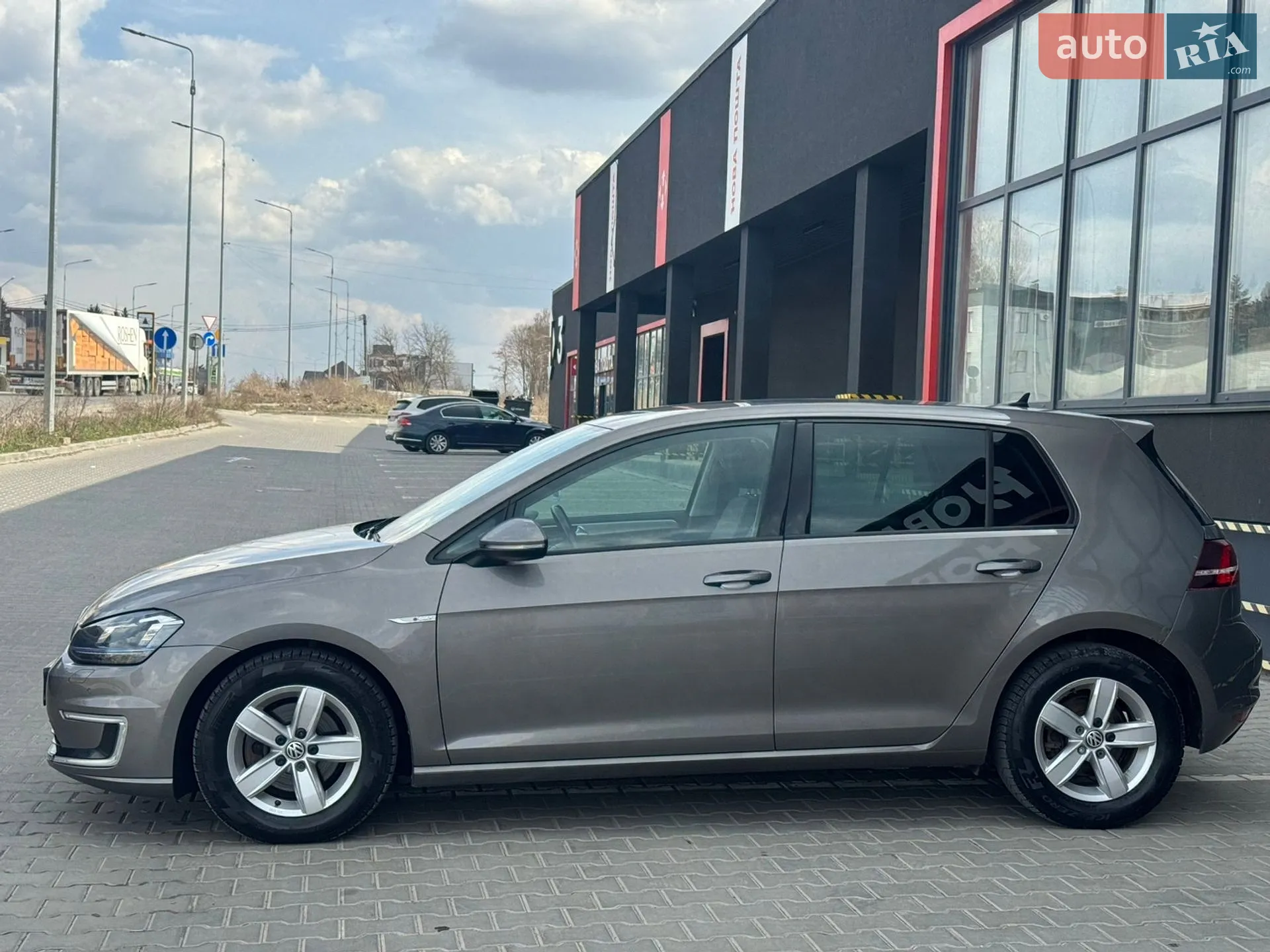 2016 Volkswagen Golf - мініатюра 12