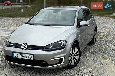 Хетчбек Volkswagen e-Golf 2014 в Чорткові
