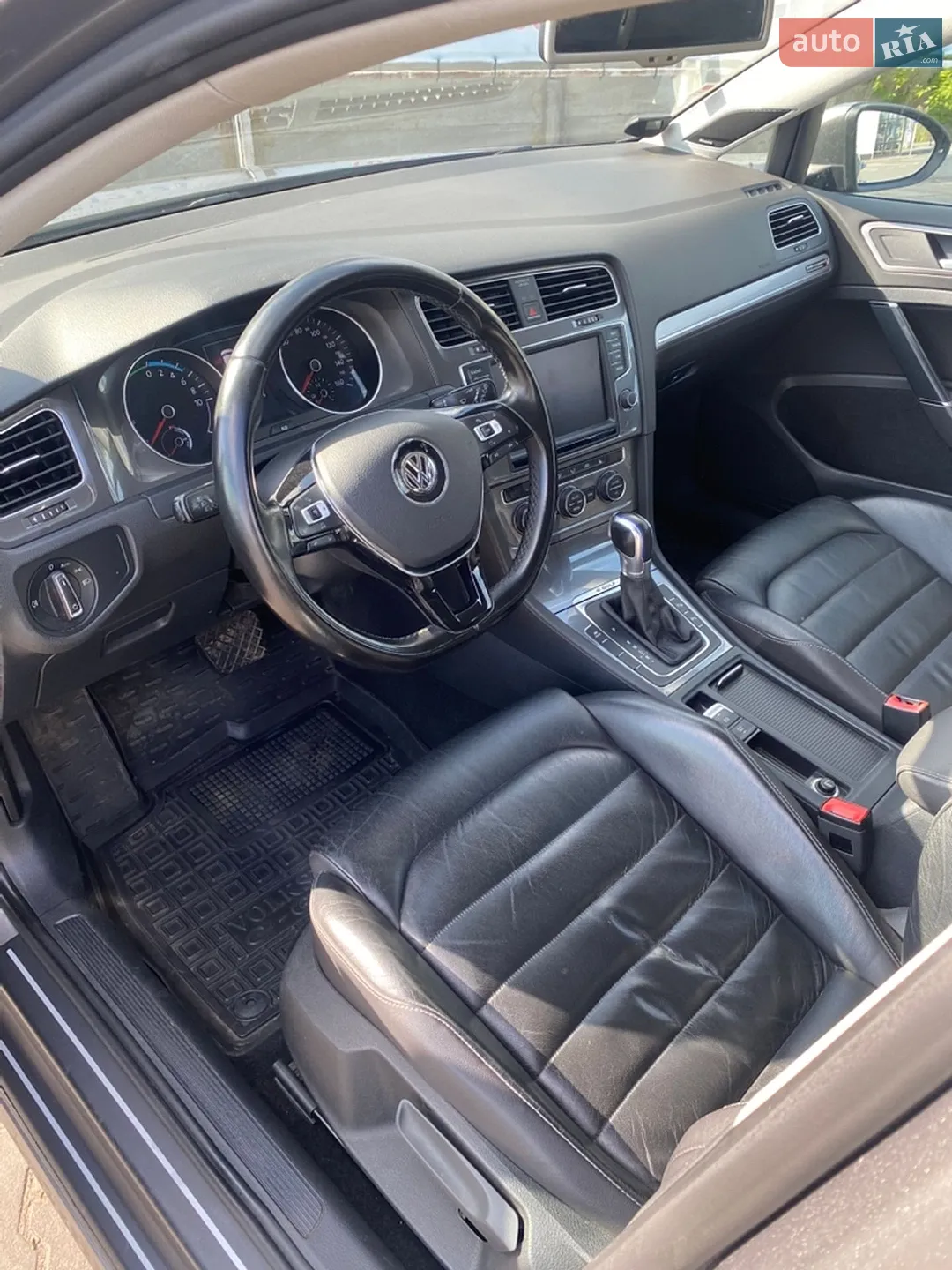 2014 Volkswagen Golf - мініатюра 11